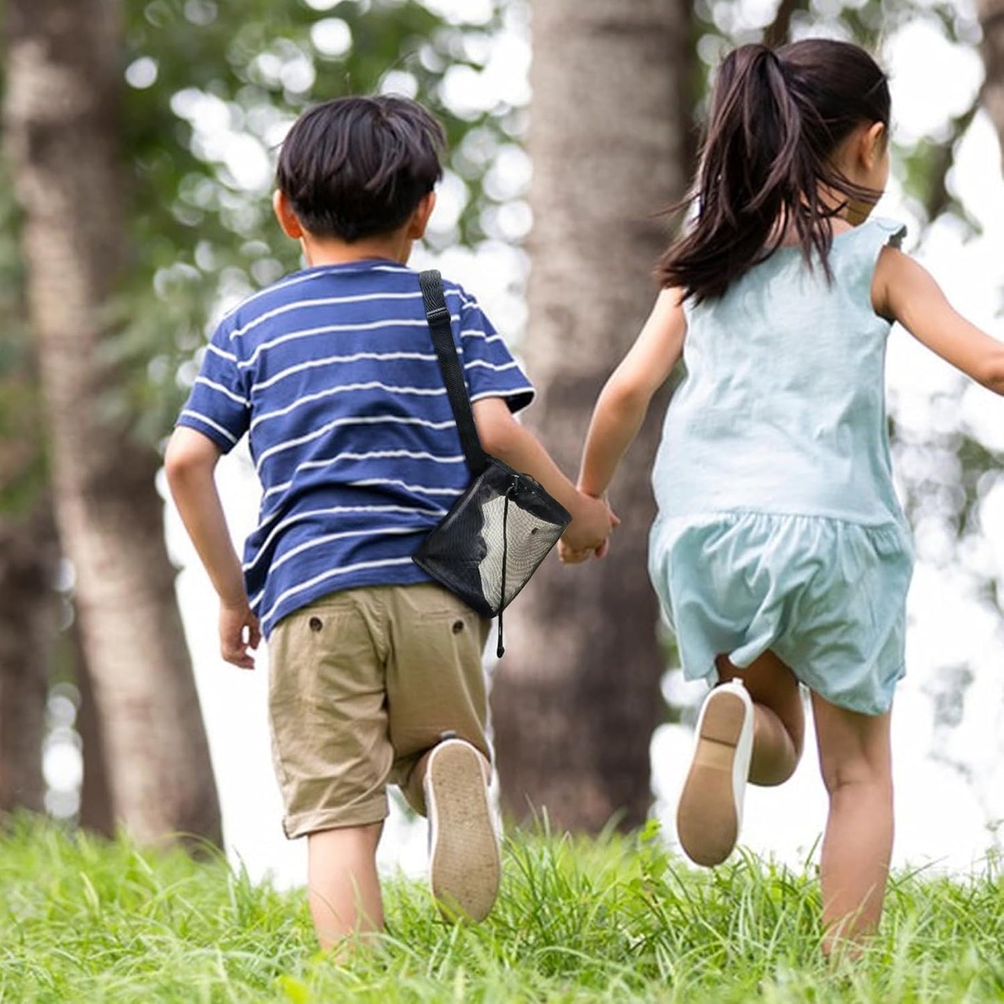 Small Butterfly Habitat, Insect Mesh Cage, Caterpillar Enclosure, Bug Terrarium Critter Cage Portable with Clip and Strap 5.5 x 6.7 Inches