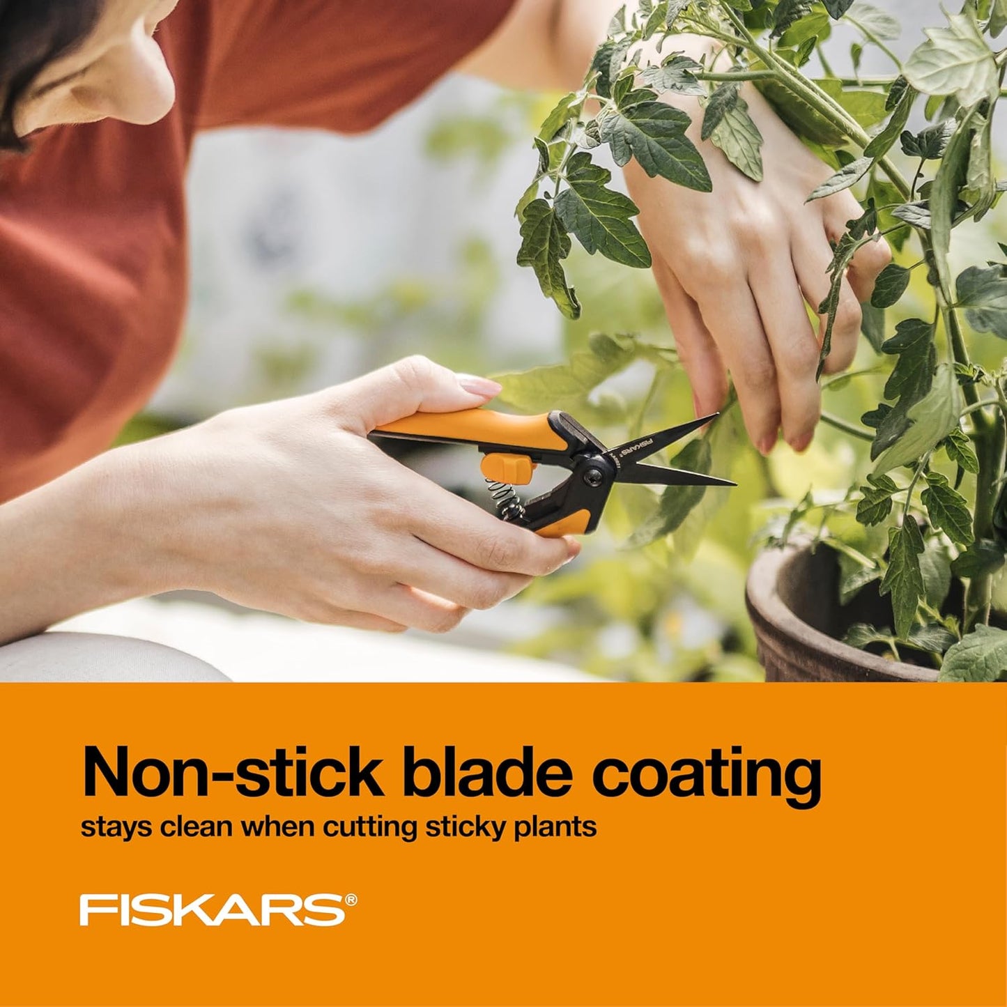 Fiskars 6" Pruning Scissors (2-Pack) for Flowers, Buds, Weeds and Small Plants, Garden Snips with Resin Resistant Nonstick Stainless Steel Blades, Gardening Trimmers with Comfortable Handle